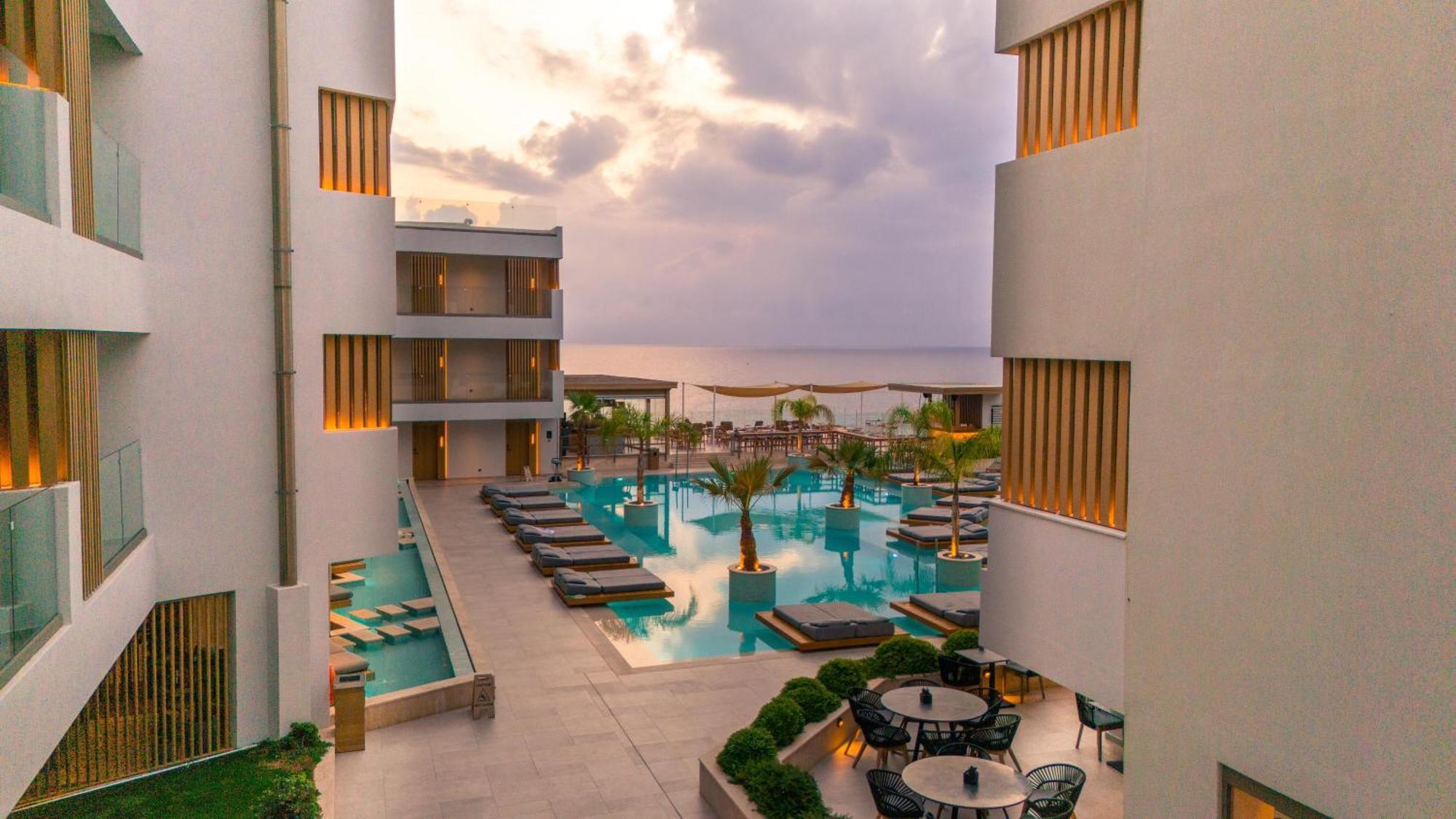 Akasha Beach Hotel & Spa Hersonissos  Exterior photo