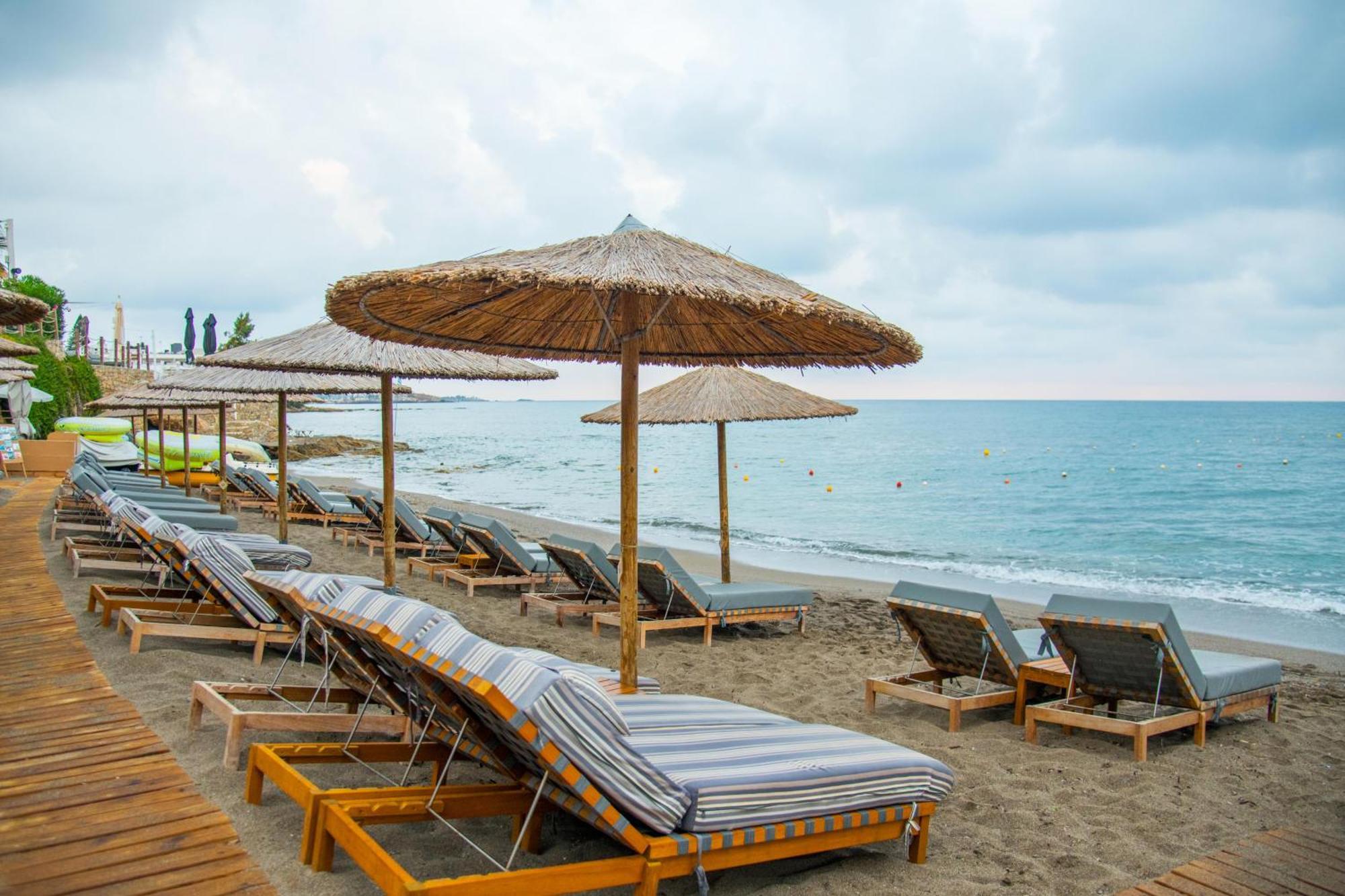 Akasha Beach Hotel & Spa Hersonissos  Exterior photo